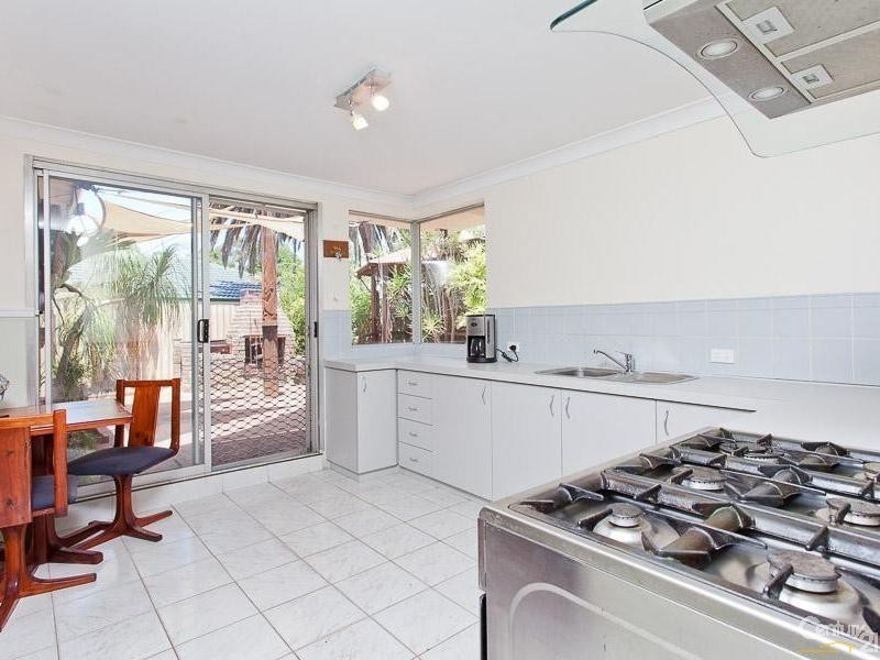 61 Tribute Street East, Riverton WA 6148