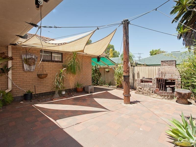 61 Tribute Street East, Riverton WA 6148