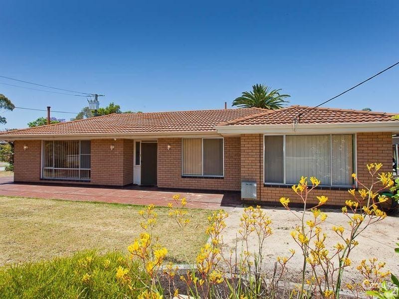 61 Tribute Street East, Riverton WA 6148
