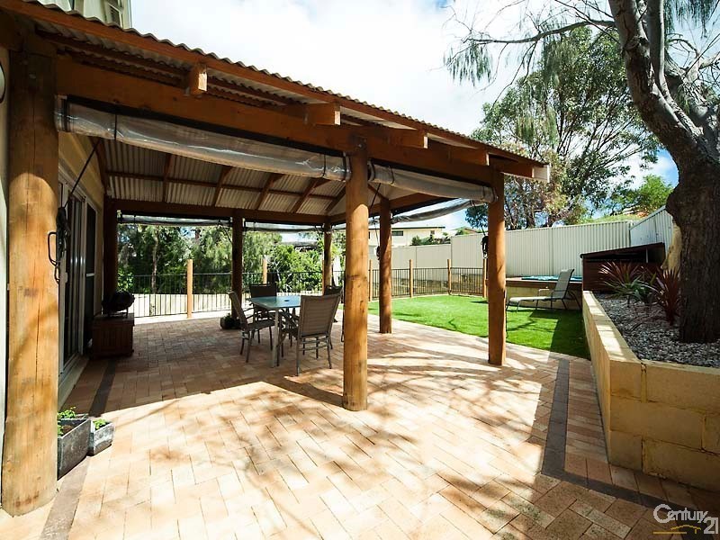 9 Hazel Avenue, Quinns Rocks WA 6030