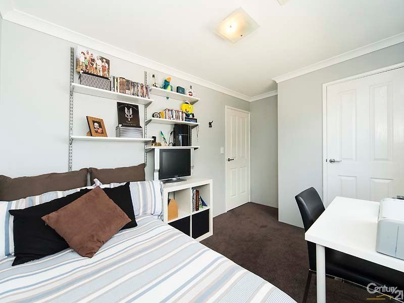 9 Hazel Avenue, Quinns Rocks WA 6030