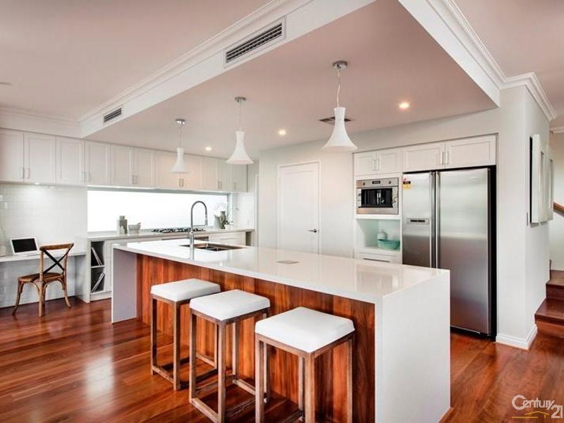 190 Honeywood Avenue, Wandi WA 6167