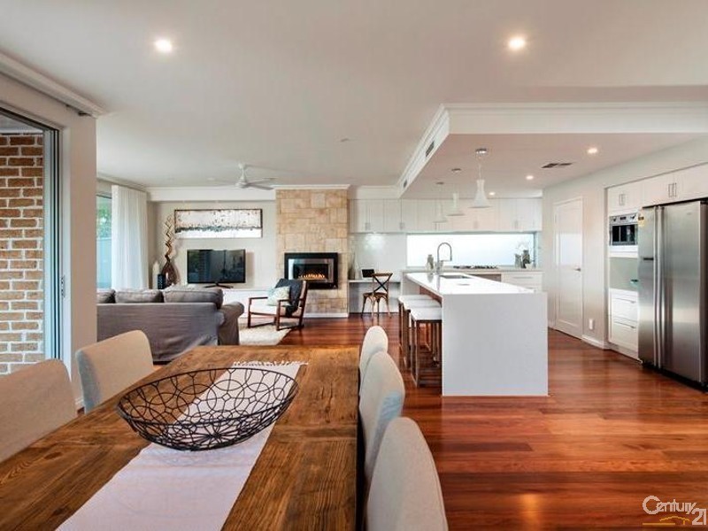 190 Honeywood Avenue, Wandi WA 6167