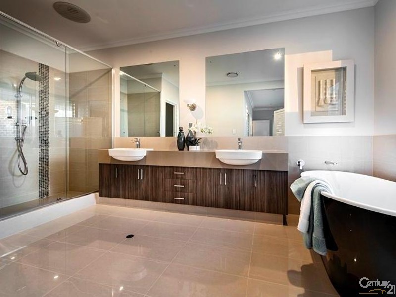 190 Honeywood Avenue, Wandi WA 6167