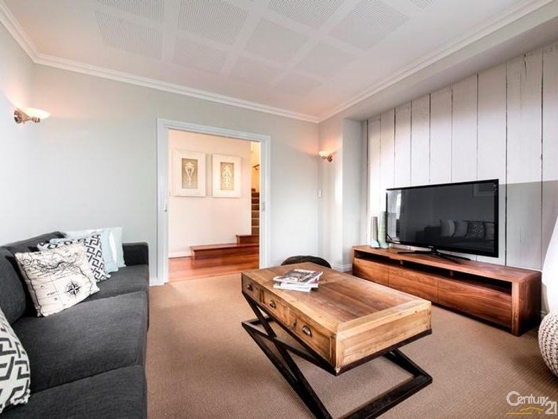 190 Honeywood Avenue, Wandi WA 6167