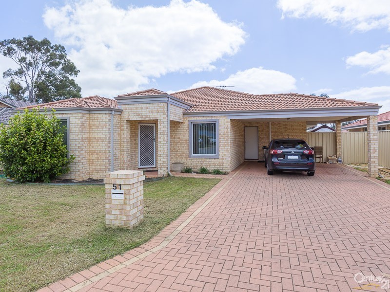51 Isaba Parkway, Seville Grove WA 6112
