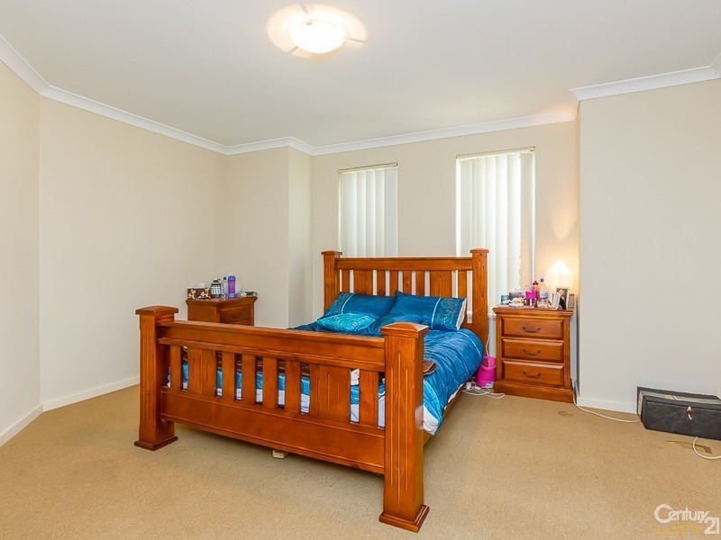 51 Isaba Parkway, Seville Grove WA 6112