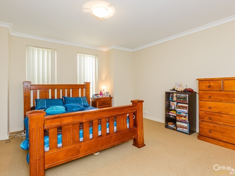 51 Isaba Parkway, Seville Grove WA 6112