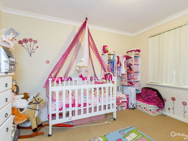 51 Isaba Parkway, Seville Grove WA 6112