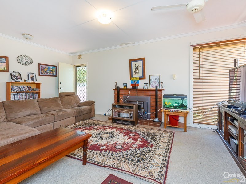 15  Exbury Road, Armadale WA 6112