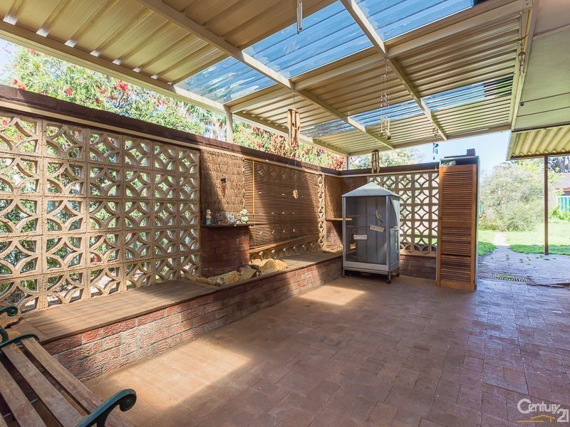 15  Exbury Road, Armadale WA 6112