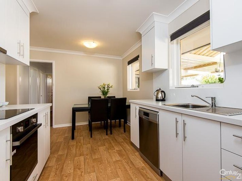 358 Spencer Road, Thornlie WA 6108