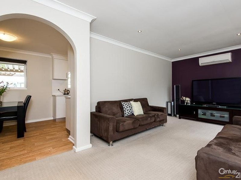 358 Spencer Road, Thornlie WA 6108