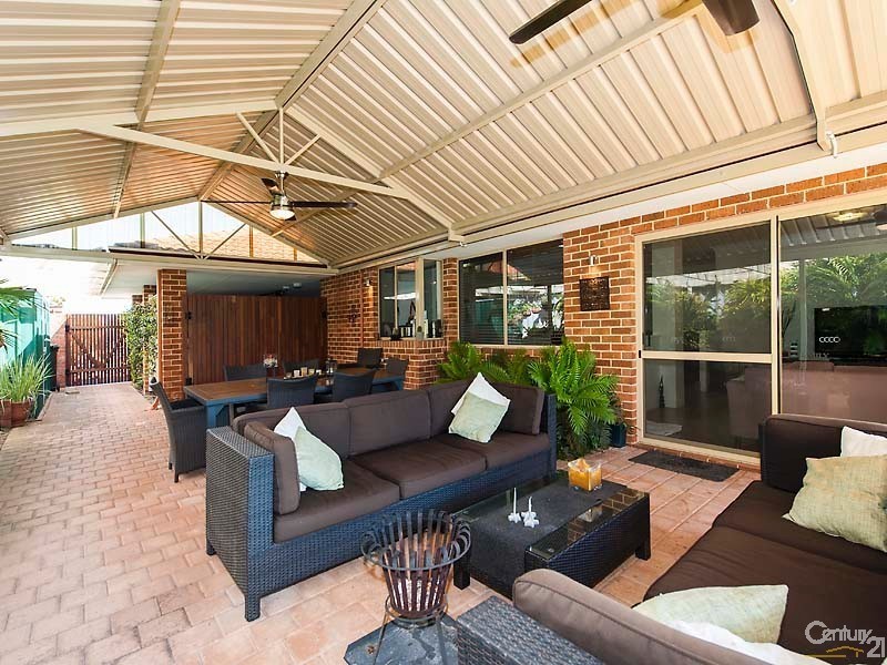 29 Camelot Grove, Carramar WA 6031