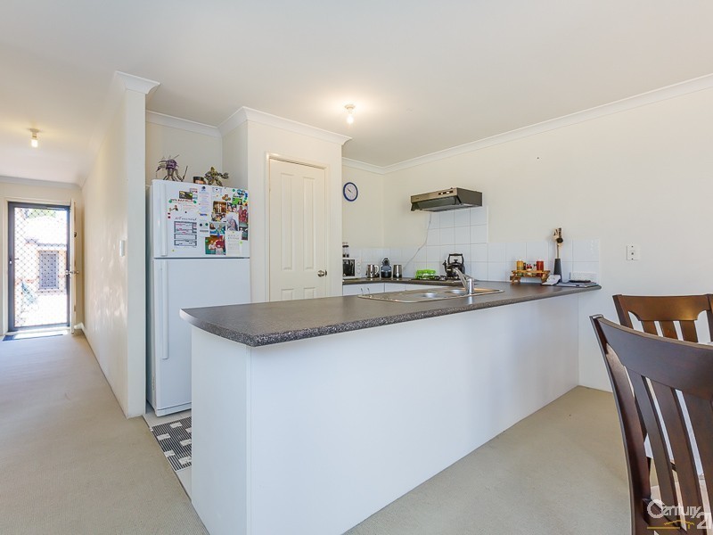 3/9 Clara Street, Gosnells WA 6110