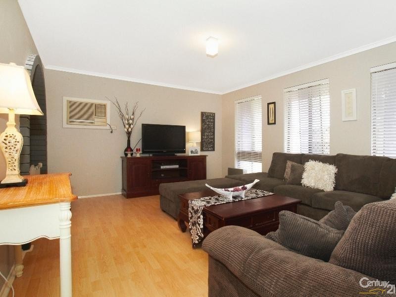 193 Berehaven Avenue, Thornlie WA 6108