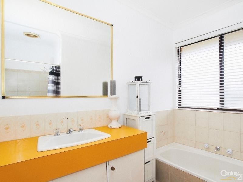 193 Berehaven Avenue, Thornlie WA 6108