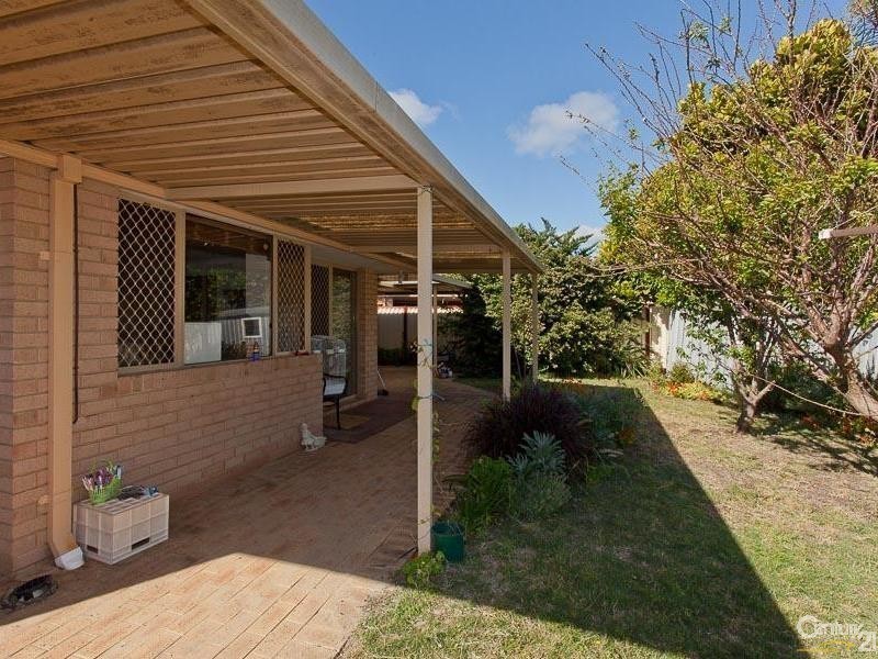 65b Murchison Way, Gosnells WA 6110