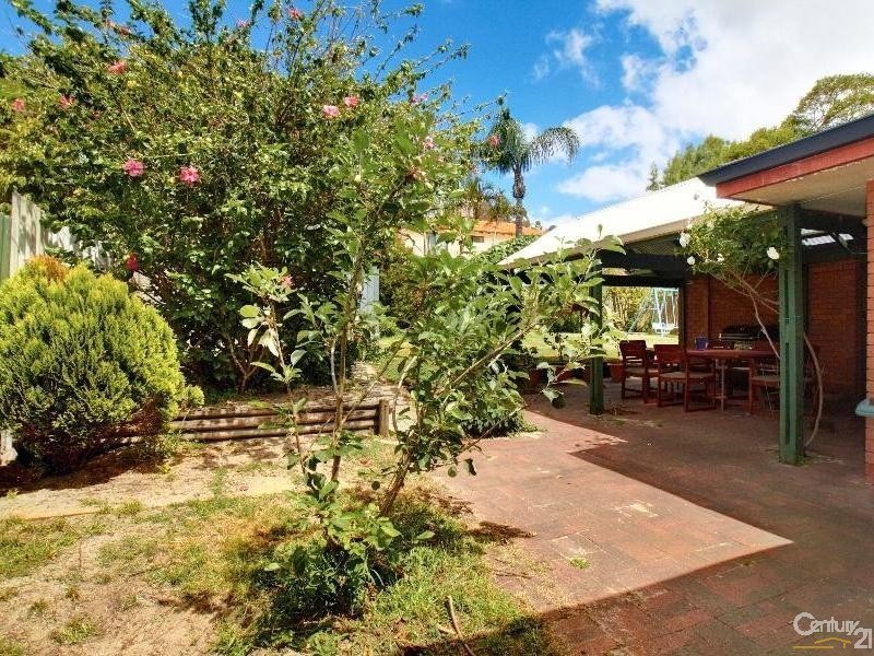 15 McLeish Place, Thornlie WA 6108