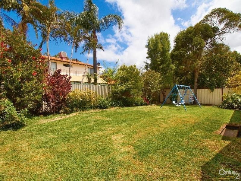 15 McLeish Place, Thornlie WA 6108
