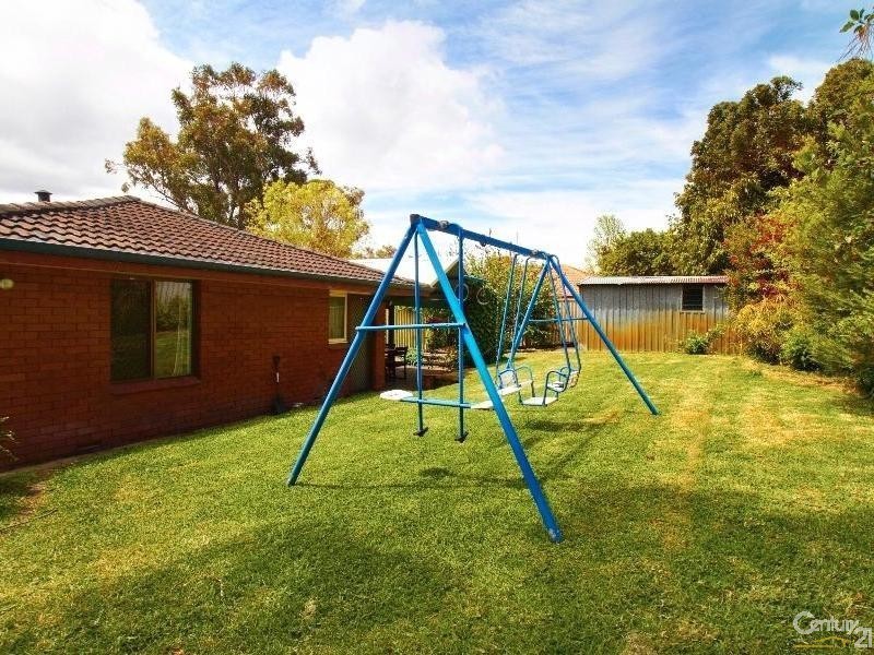 15 McLeish Place, Thornlie WA 6108