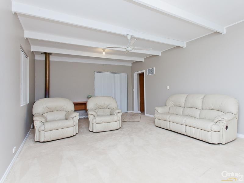 71 Partridge Way, Thornlie WA 6108