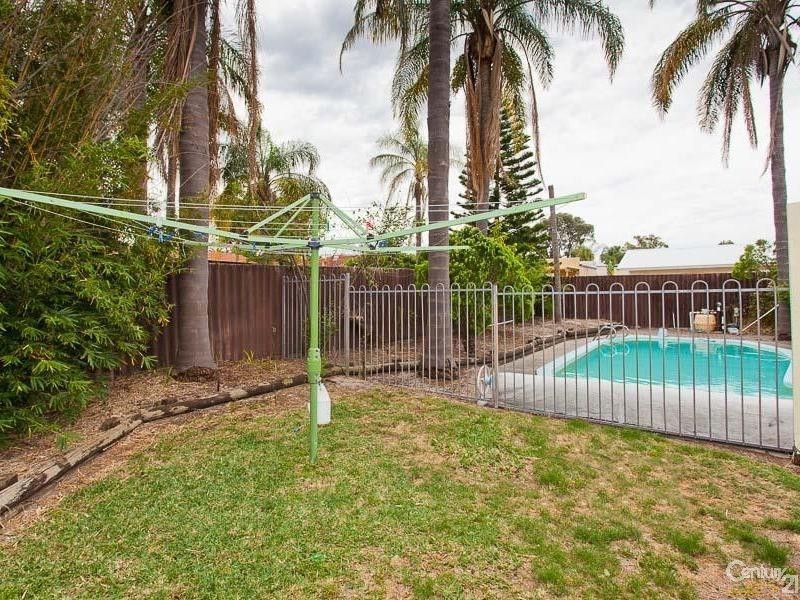 71 Partridge Way, Thornlie WA 6108