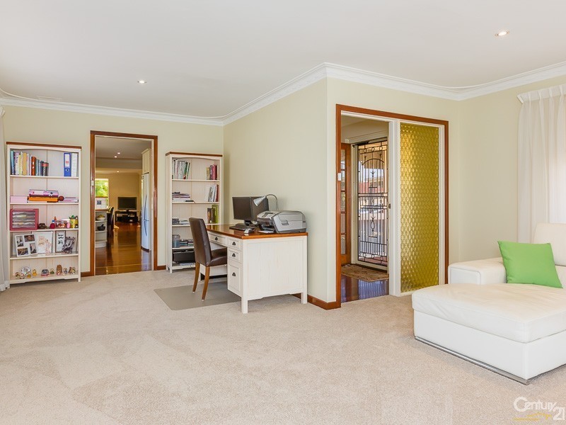 30 Amstey Street, Riverton WA 6148