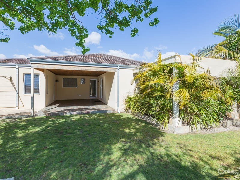30 Amstey Street, Riverton WA 6148