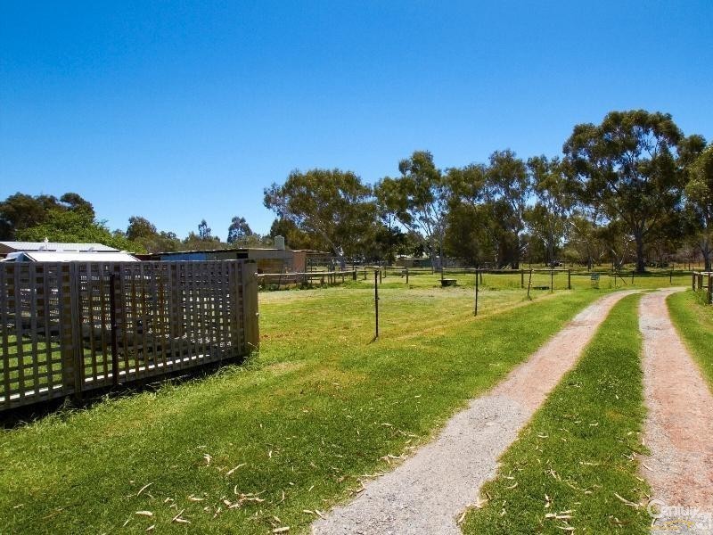 839 Armadale Road, Forrestdale WA 6112