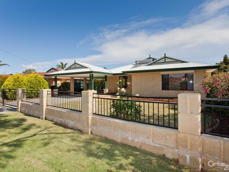 18 Bellbird Avenue, Huntingdale WA 6110