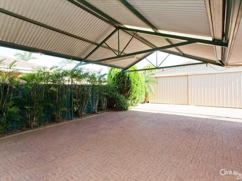 18 Bellbird Avenue, Huntingdale WA 6110