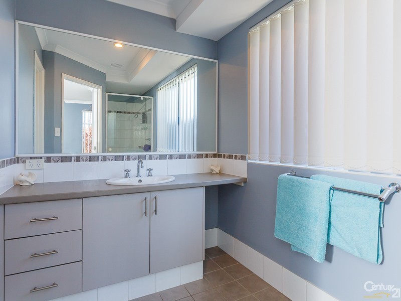 48 Lemon Gum Drive, Baldivis WA 6171