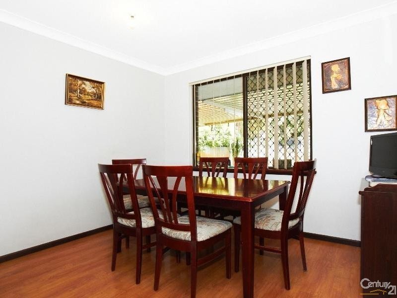 15 Sloan Court, Thornlie WA 6108