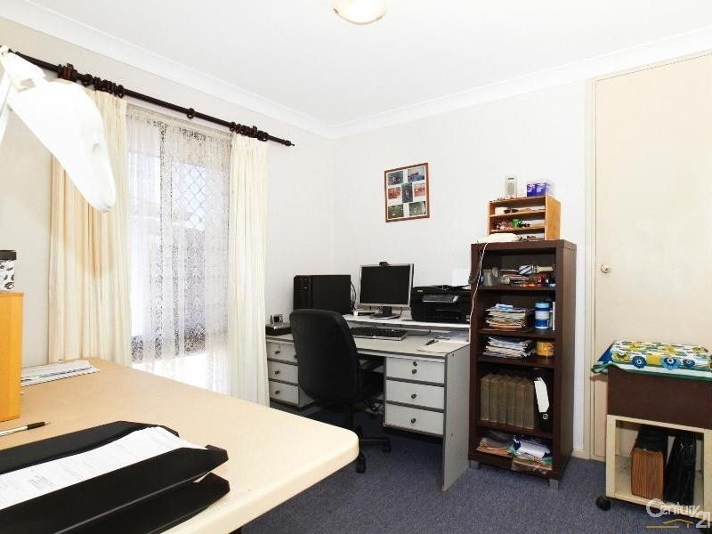 15 Sloan Court, Thornlie WA 6108