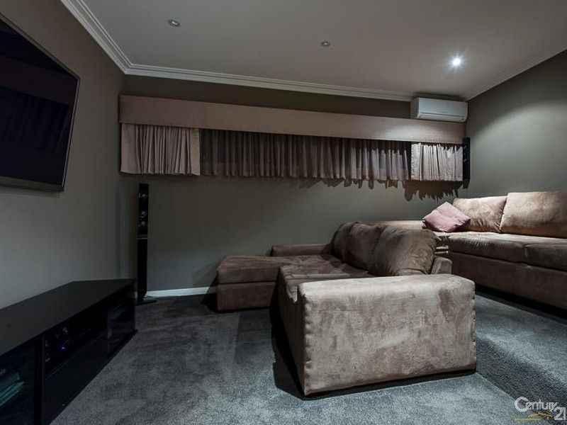 355 Wright Road, Piara Waters WA 6112