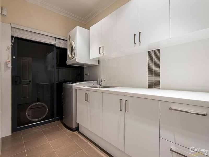 355 Wright Road, Piara Waters WA 6112