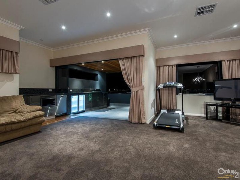 355 Wright Road, Piara Waters WA 6112