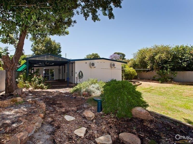 14 Cumberland Road, Forrestfield WA 6058