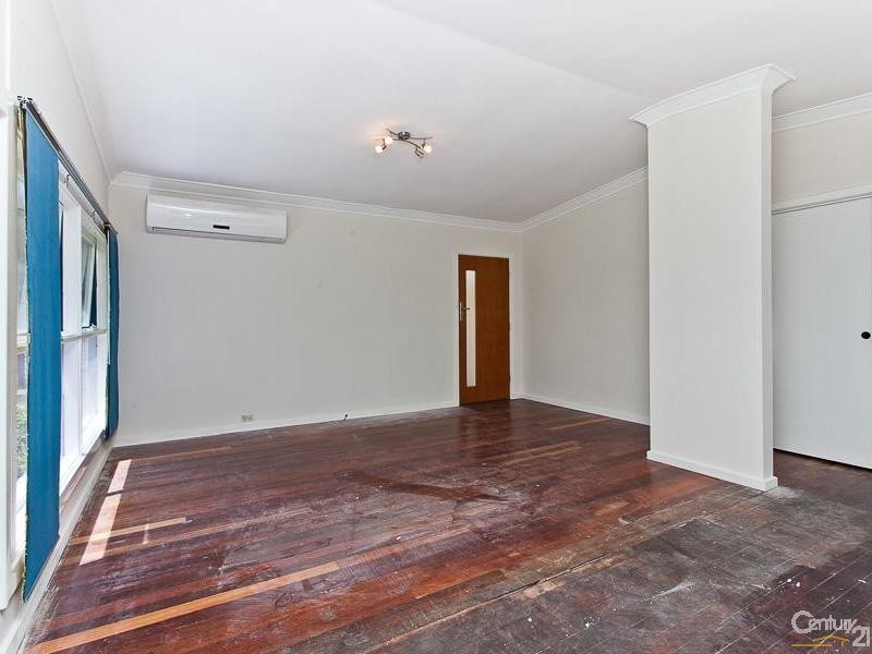 14 Cumberland Road, Forrestfield WA 6058