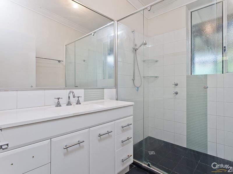 14 Cumberland Road, Forrestfield WA 6058