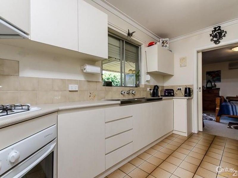 36 Toorak Road, Armadale WA 6112