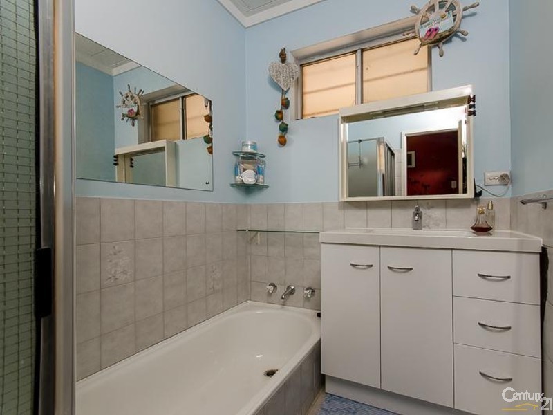 36 Toorak Road, Armadale WA 6112