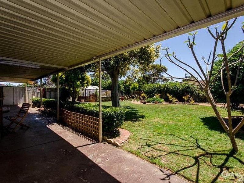 36 Toorak Road, Armadale WA 6112