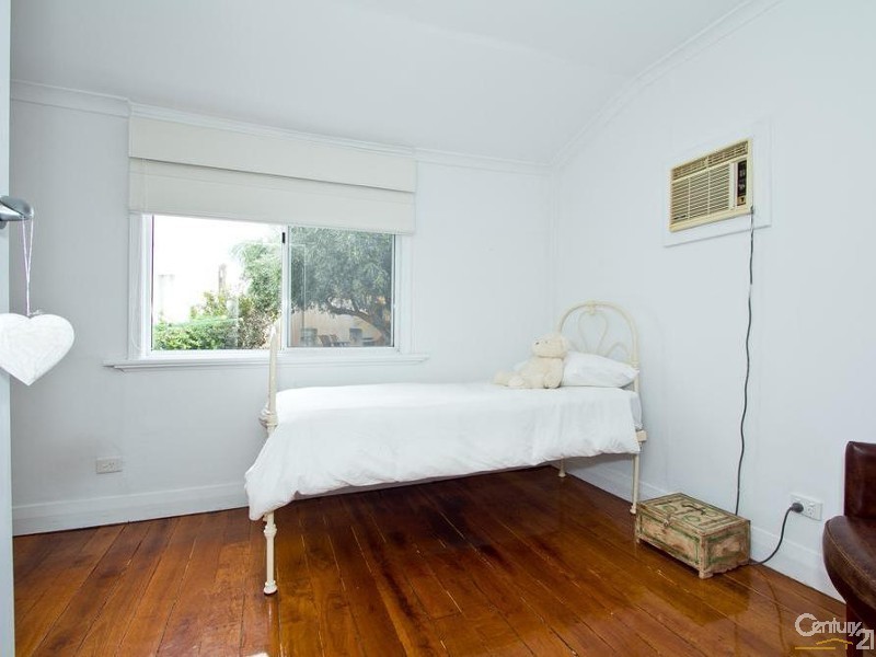 21 Ashburton Terrace, Fremantle WA 6160