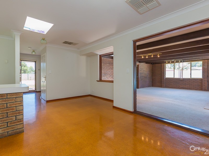 139 Grovelands Drive, Camillo WA 6111