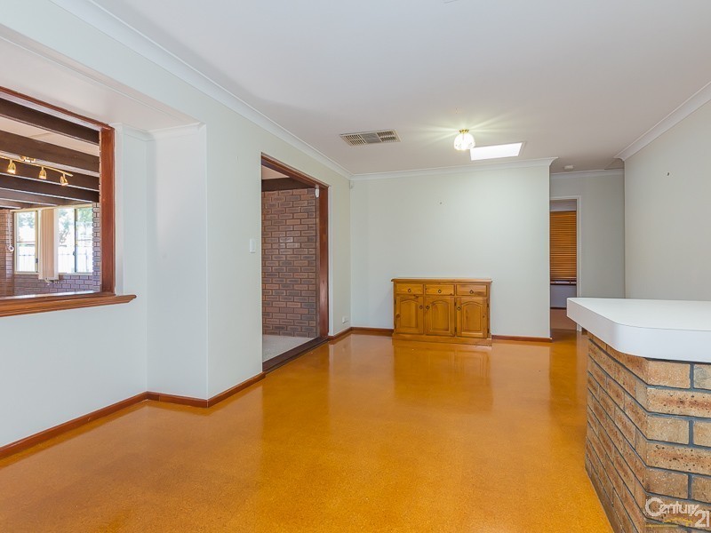 139 Grovelands Drive, Camillo WA 6111