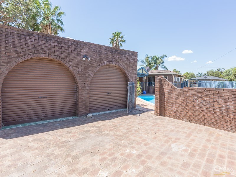 139 Grovelands Drive, Camillo WA 6111