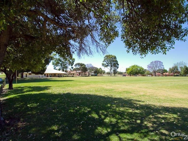 139a Mars Street, Carlisle WA 6101