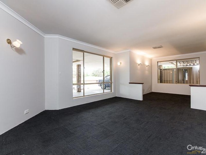 14 Taylor Close, Leda WA 6170